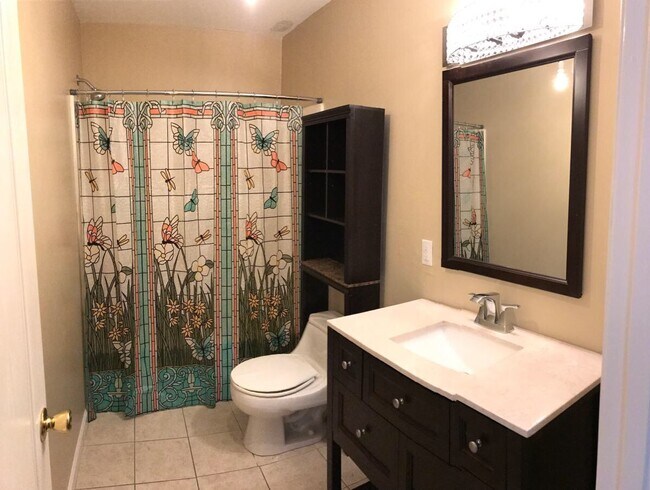 Photo - 154 Pearl St Unidad 2