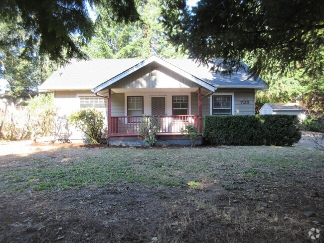 Building Photo - Charming 2 bedroom house by the Park