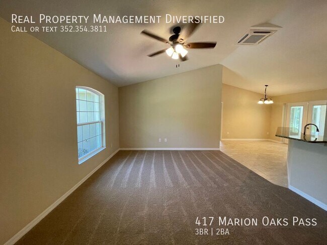 Photo - 417 Marion Oaks Pass