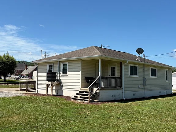 Photo - 13 Depot St