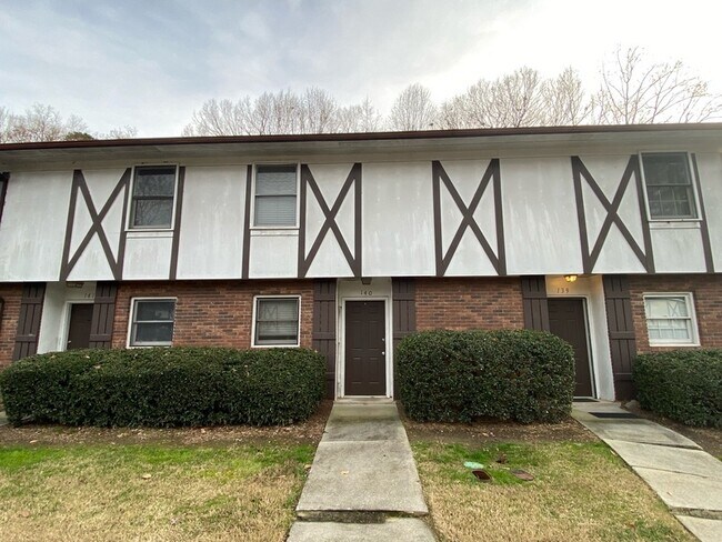 Photo - 1108 Tiger Blvd