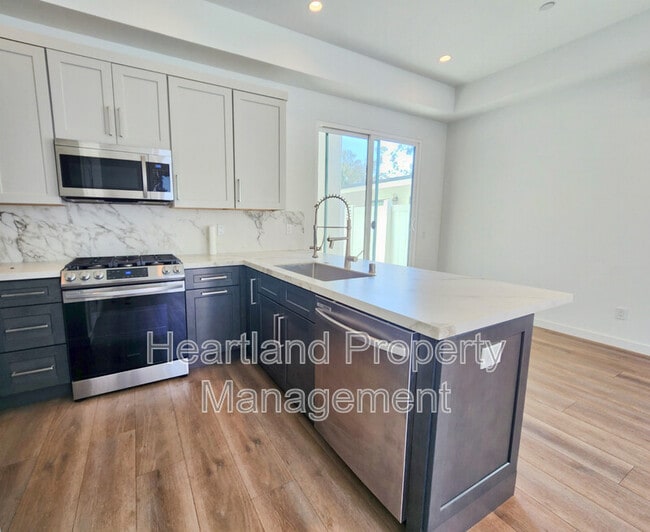 4117 Clairemont Mesa Blvd