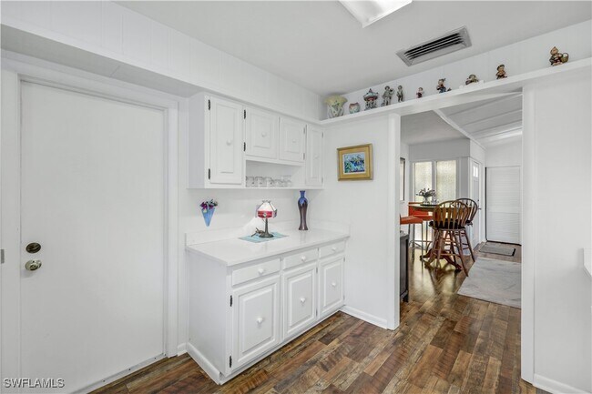 Photo - 1382 Jamaica Rd