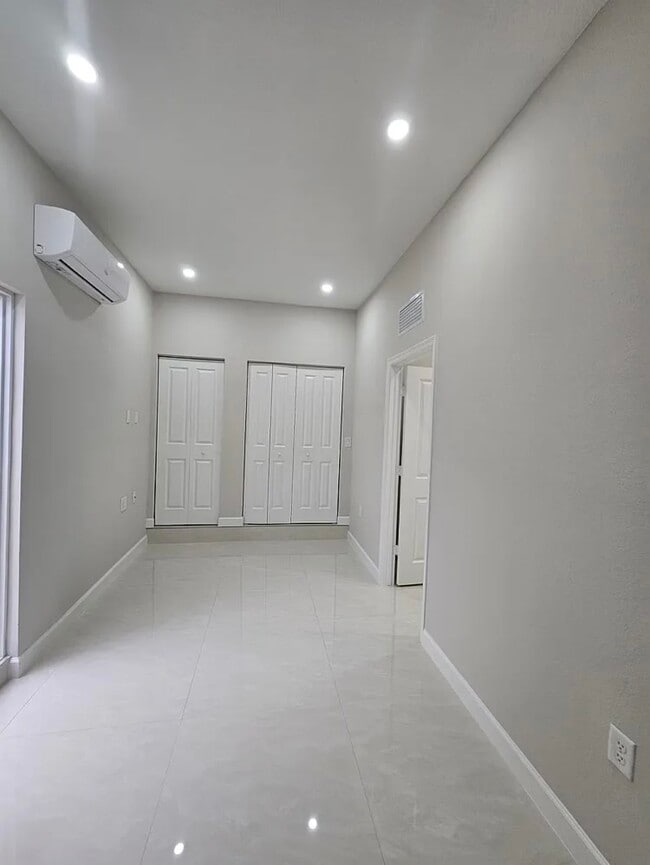 Photo - 15140 SW 156th Ave