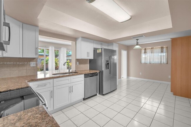 Photo - 9200 SW 54th St