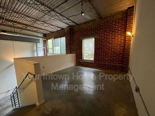 Photo - 195 Arizona Ave NE Unit 188