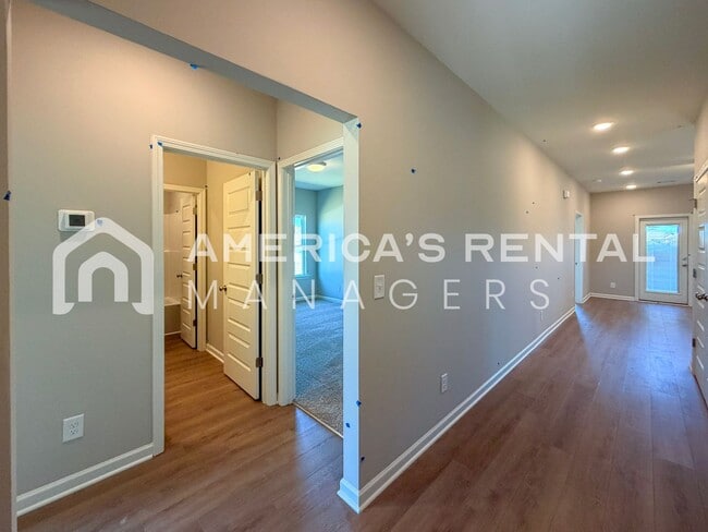 Photo - Brand New Three Bedroom Hudson Plan for Rent in Tuscaloosa! Sign a 13-month lease by 5/15/2026 an...