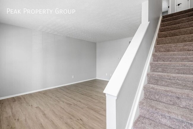 Photo - 182 Blakeford Dr Unit 182WH