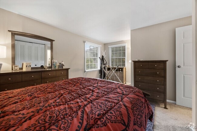 Building Photo - 4632 Emblem Cir Rental