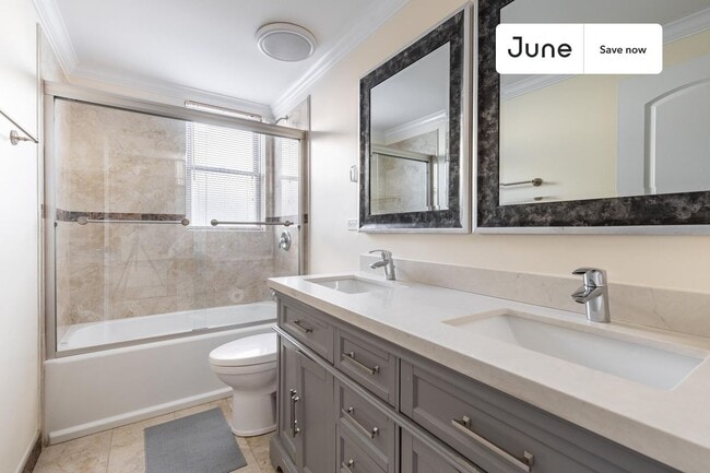 Photo - 3743 N Albany Ave