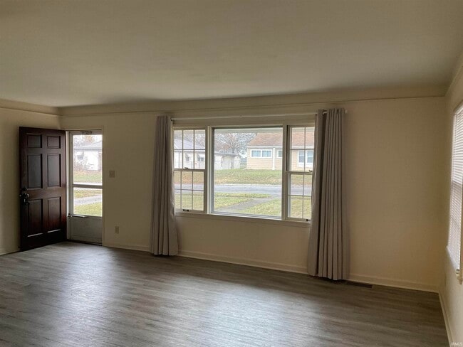 Photo - 1329 Melrose Ave