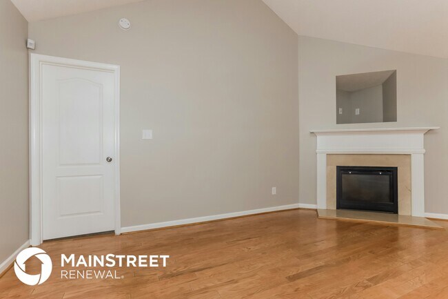 Photo - 285 Carriage Chase