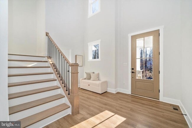 Building Photo - 204 3 Rivers Rd