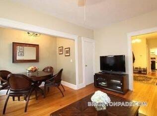 Photo - 2 Sutherland Rd Apartment Unit 31