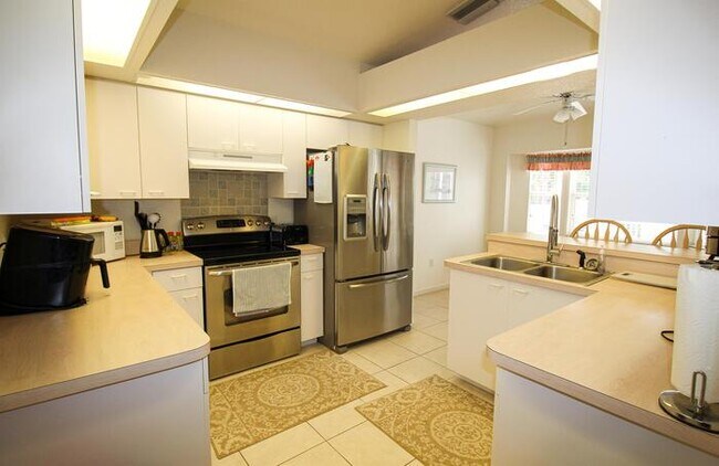 Photo - 125 Spur Dr