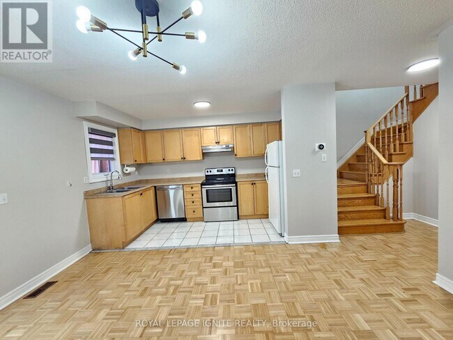 Photo - 83 Checkerberry Crescent