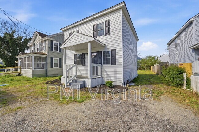 Photo - 307 N 4th St