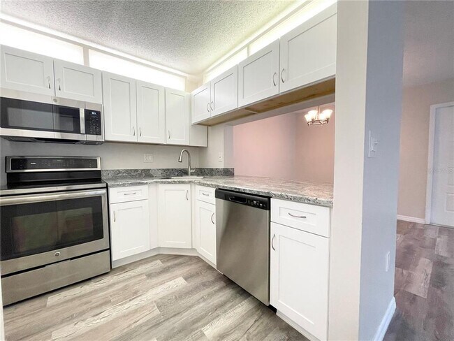 Photo - 1182 Pine Ridge Cir W Unit C-2
