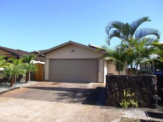 Mililani - 4bdrm/2bath with attached garag... - Mililani - 4bdrm/2bath with attached garag... Casa