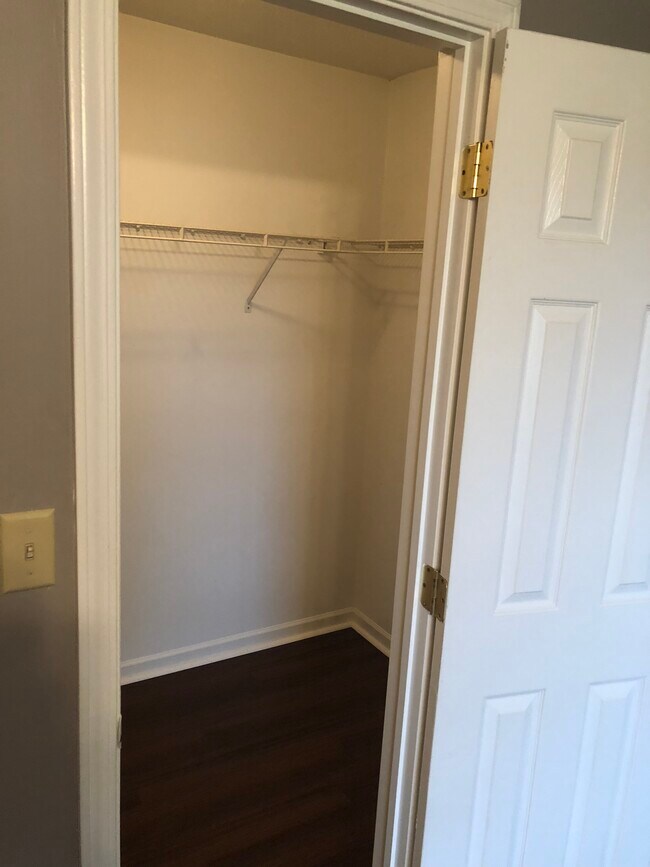 Photo - 10843 Tanbark Dr