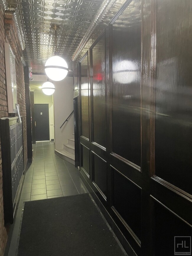 Photo - MOTT STREET Unit 1A