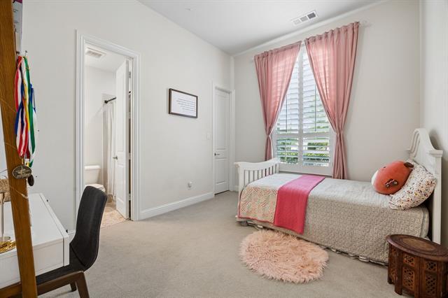 Photo - 4131 Dewberry Ln
