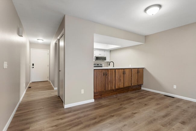 Photo - 1127 Lancaster Dr