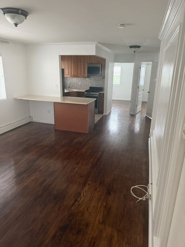 Photo - 1827 Tomlinson Ave Unit 1st Floor