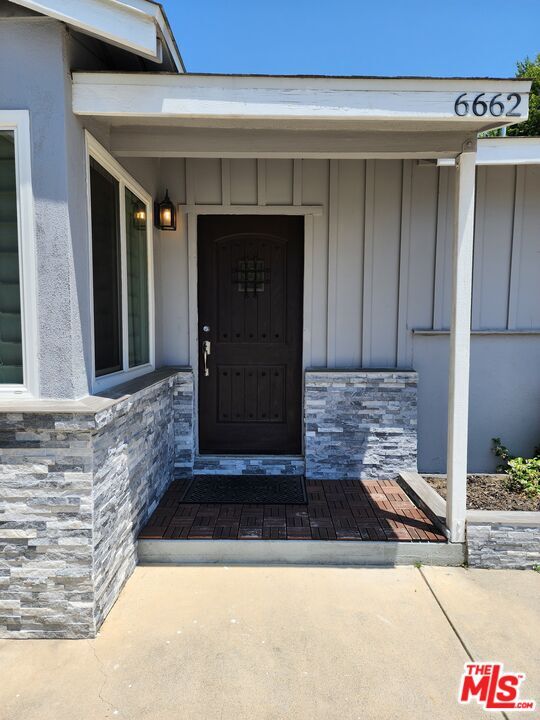 Photo - 6662 Satsuma Ave