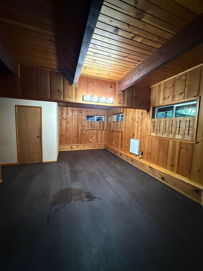 Photo - 729 Willow Wy Unit Studio