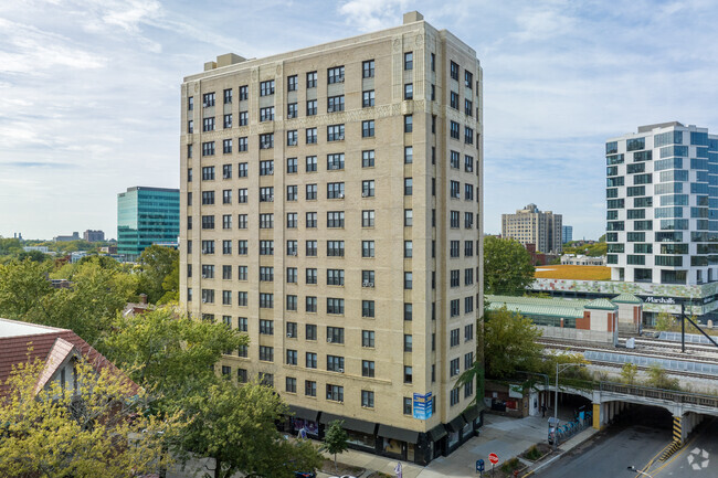 Scholars Corner Apartments - Scholars Corner Apartments