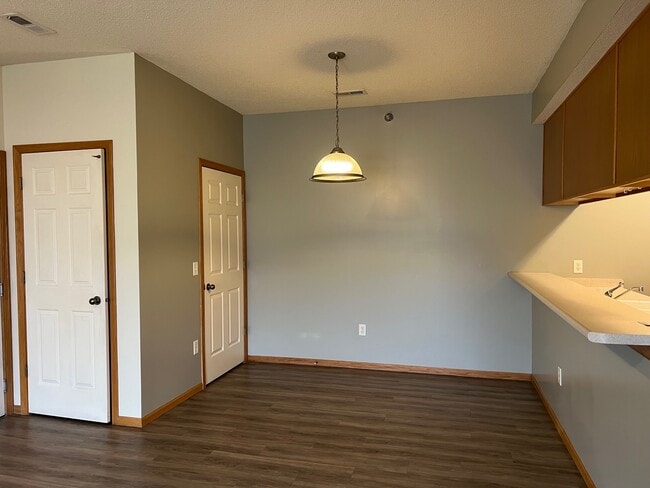 Photo - 2323 E Porter Ave