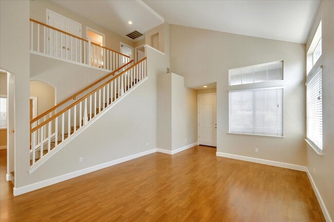 Photo - OPEN & SPACIOUS, 4 BEDROOM, 3 BATH 2 STORY...