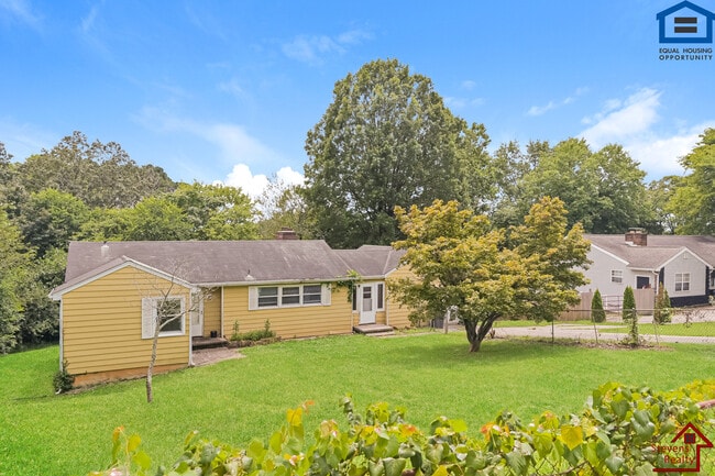 Building Photo - 3820 Buffat Mill Rd Rental
