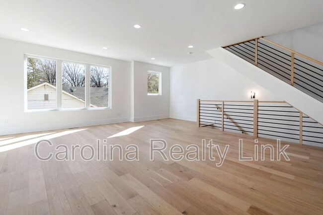 Photo - 3519 Avalon Ave