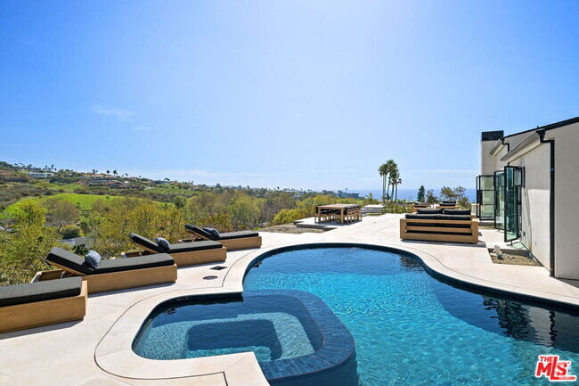 Building Photo - 6326 Trancas Canyon Rd Rental