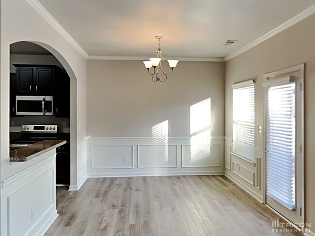 Photo - 37 Longleaf Cir