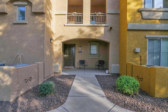Building Photo - 900 S 94th St Unit 1092