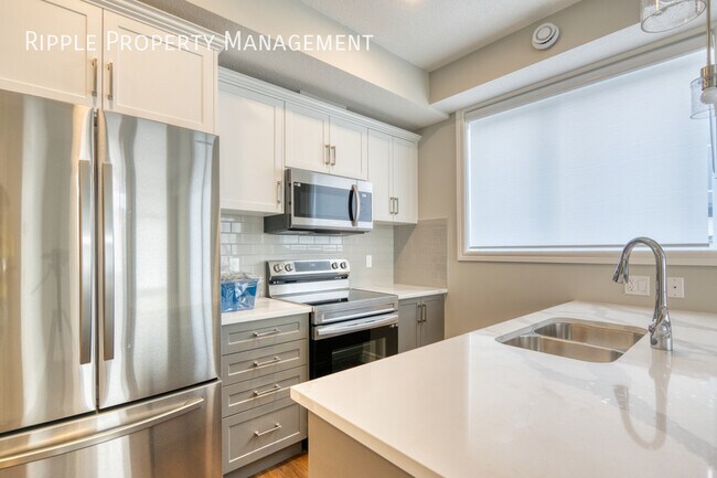 Photo - COZY 1 BED/ 1 BATH TOWNHOUSE IN THE COMMUNITY OF SADDLE RIDGE