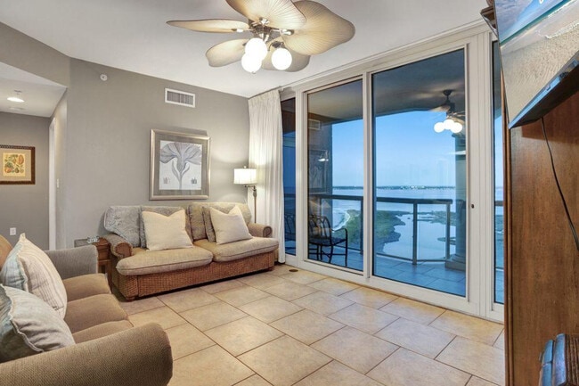 Photo - 2 Portofino Dr Unit ID1334736P