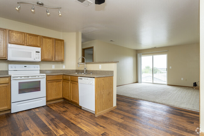 Interior Photo - Highclere Apartments