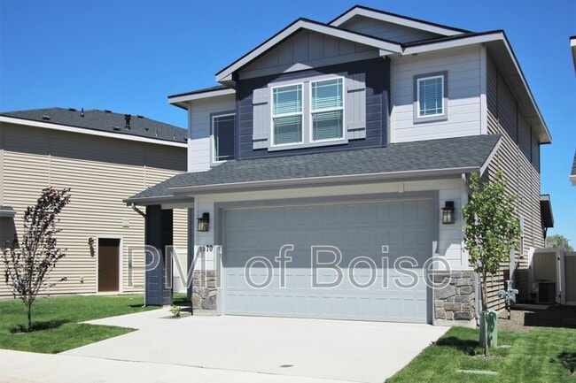 1570 S Pilar Wy