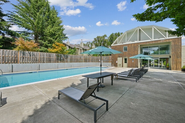 Sterling Pointe