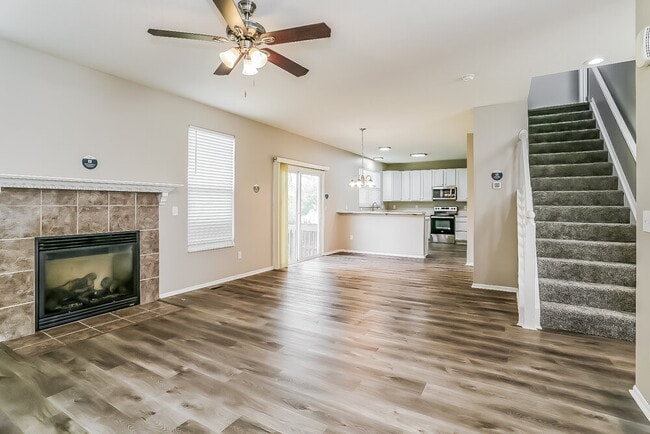 Photo - 6960 Shady Rock Ln