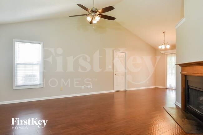 Photo - 7121 Taunton Dr