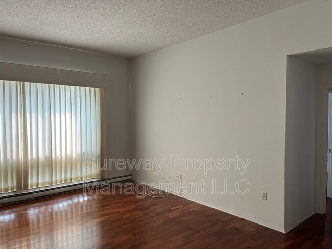 Photo - 1 Markham Rd