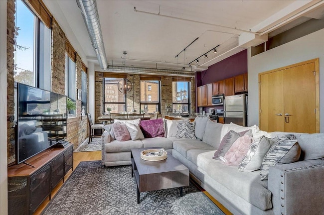 Photo - 1701 NE Madison St Unit 204