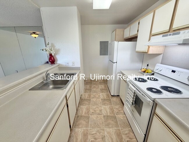 Photo - makai136 Unit 1