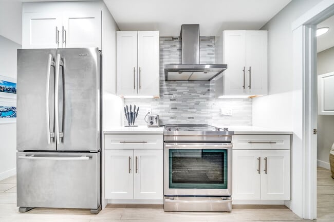 Photo - 6 NE 19th St