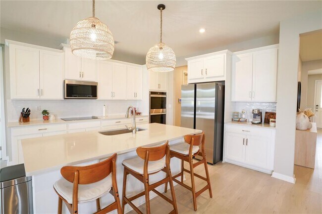 Photo - 7964 Waterfield Ave
